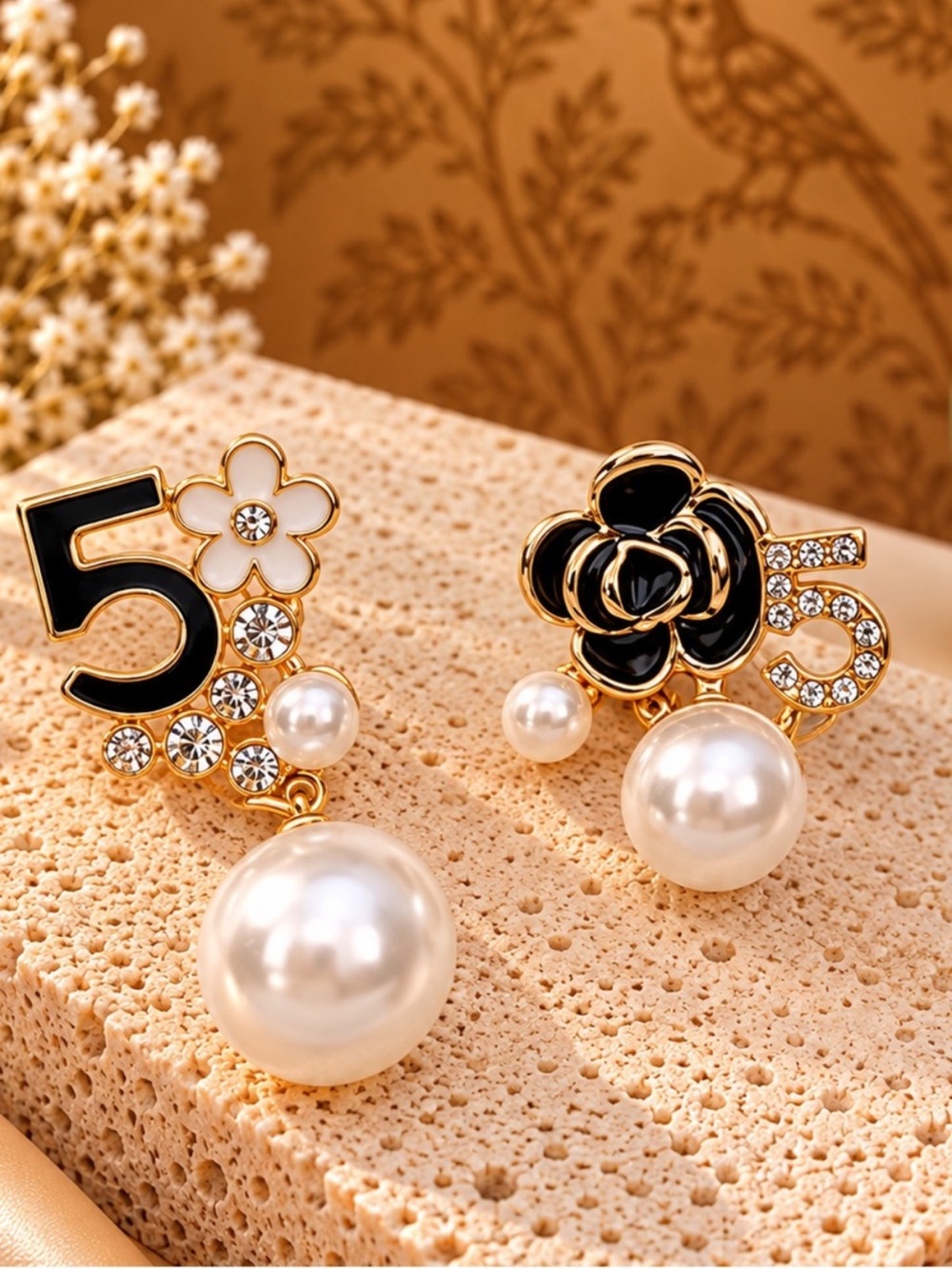 Gold Pearl Drop Number 5 NWT Floral Earrings in Black and White